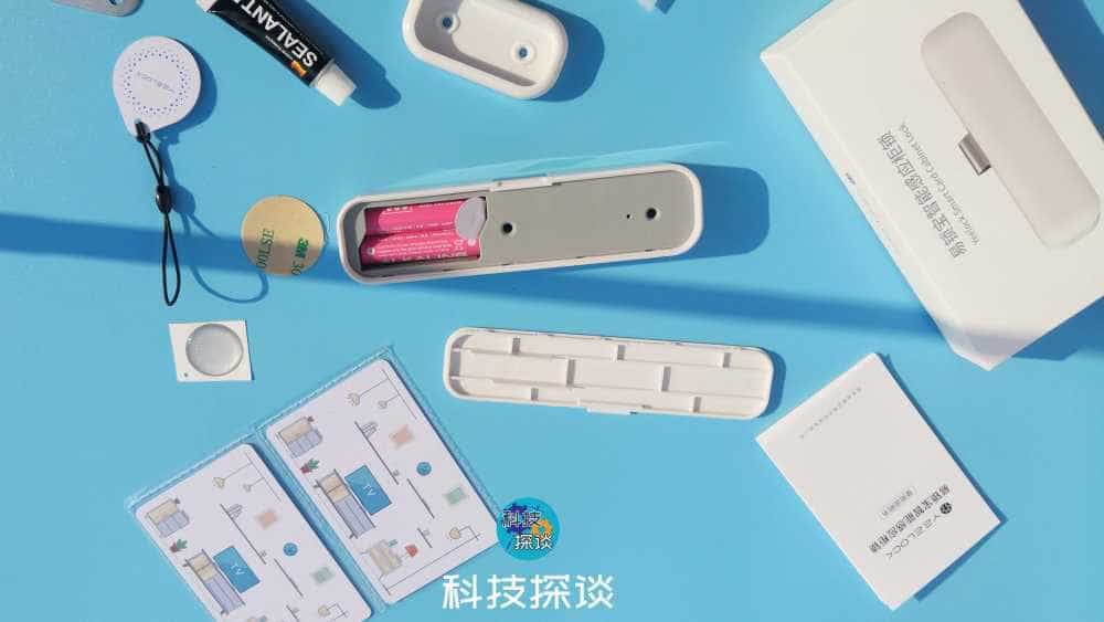 衣柜抽屉免打孔就能自由锁闭，靠刷卡控制开闭，易锁宝感应锁测评