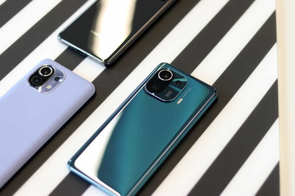 小米11 Pro简评：安卓机皇，优缺点并存，仍超华为旗舰