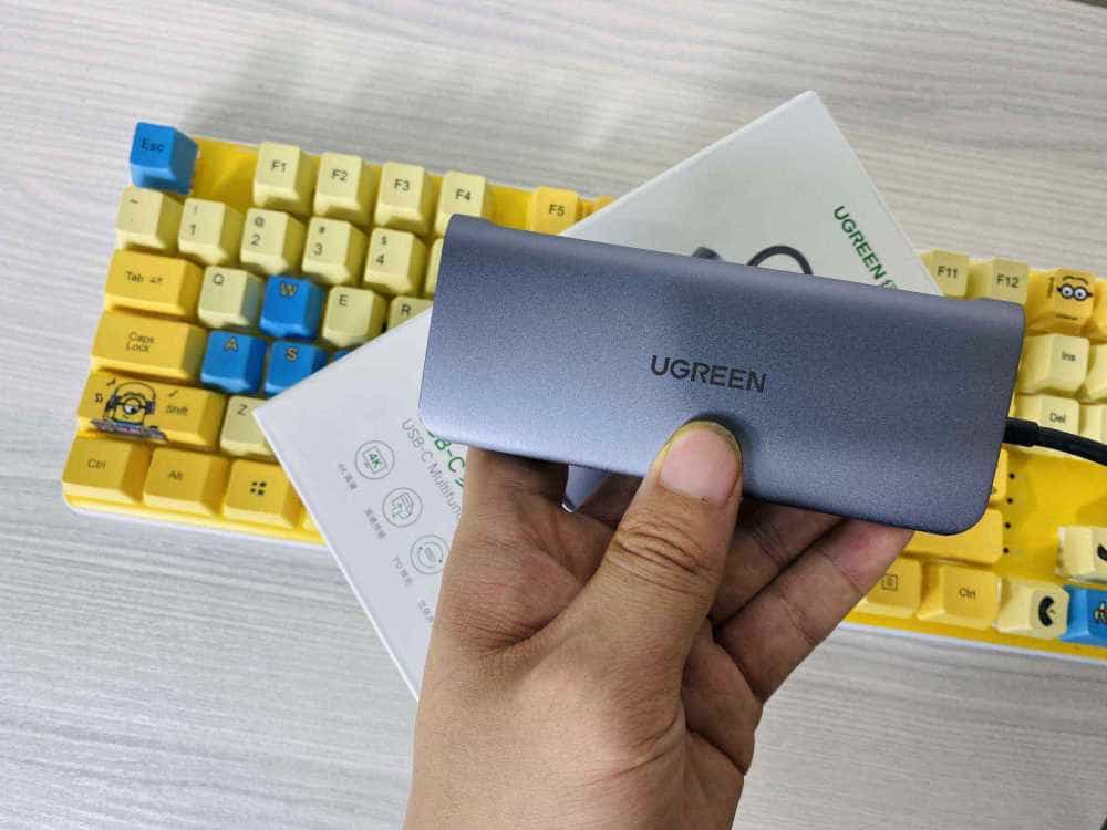 绿联USB-C多功能扩展坞体验:九合一接口,轻薄本的救星