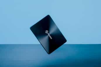 一块便宜的SATA固态硬盘,没想到还挺香