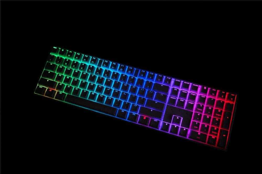 连铸式铝壳+阳极氧化处理，CHERRY首款无线键盘上市，你还坐的住吗？