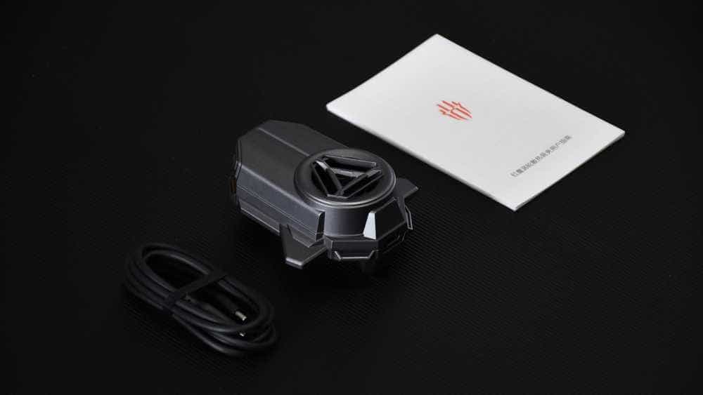 红魔涡轮散热背夹:高速离心风扇 高效静音散热