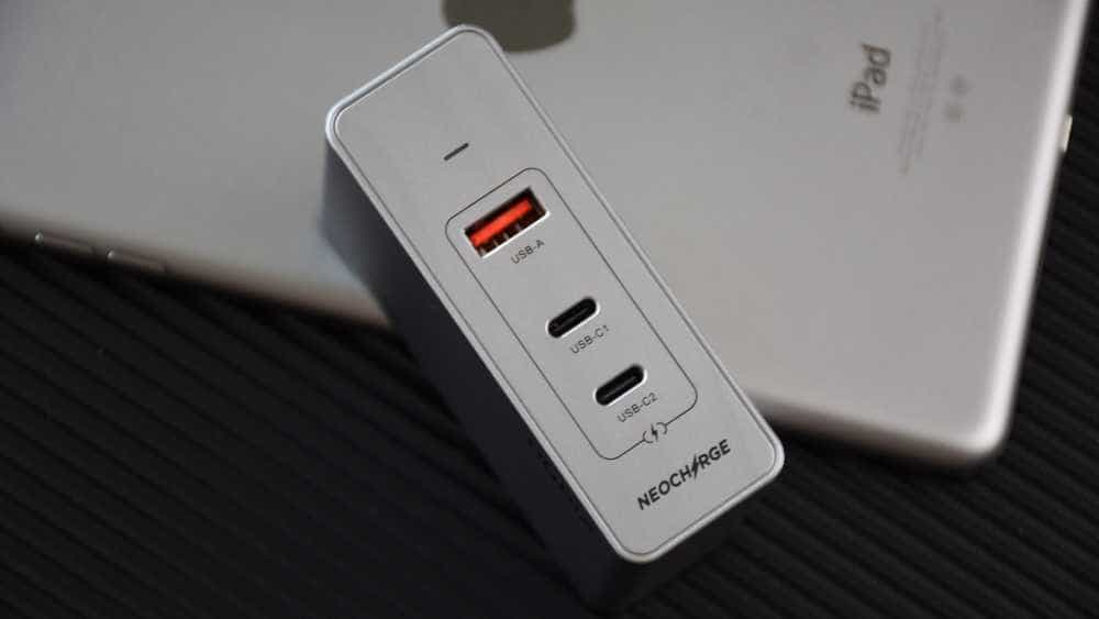 努比亚120W三口氮化镓充电器:第三代GaN加持,三口120W快充