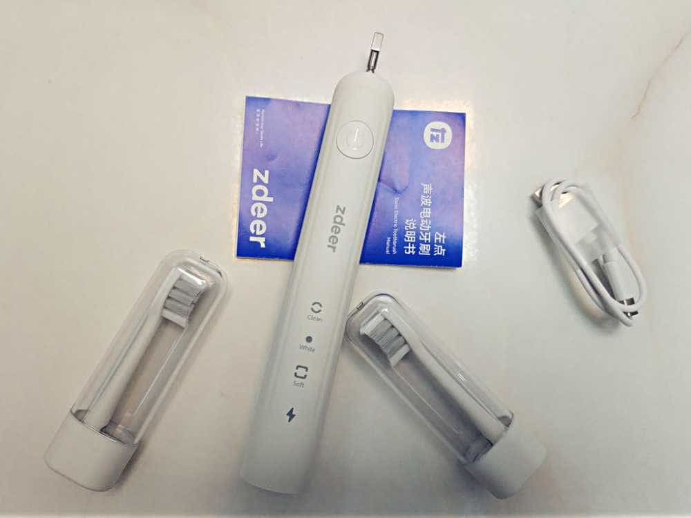 护牙健齿:左点Zdeer声波电动牙刷S1