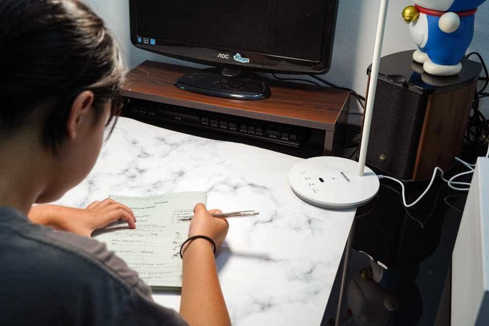 无极PE智能调光,护眼又健康,NANK南卡L1护眼台灯使用体验