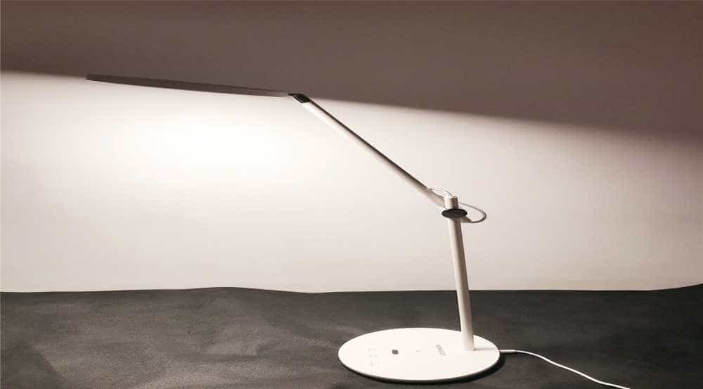 手扫即亮 手停可调 暖灯护眼|南卡护眼台灯L1评测