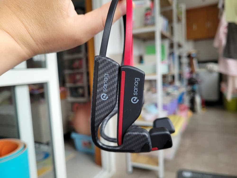 内置64GB存储,sanag塞那气传导耳机上手体验