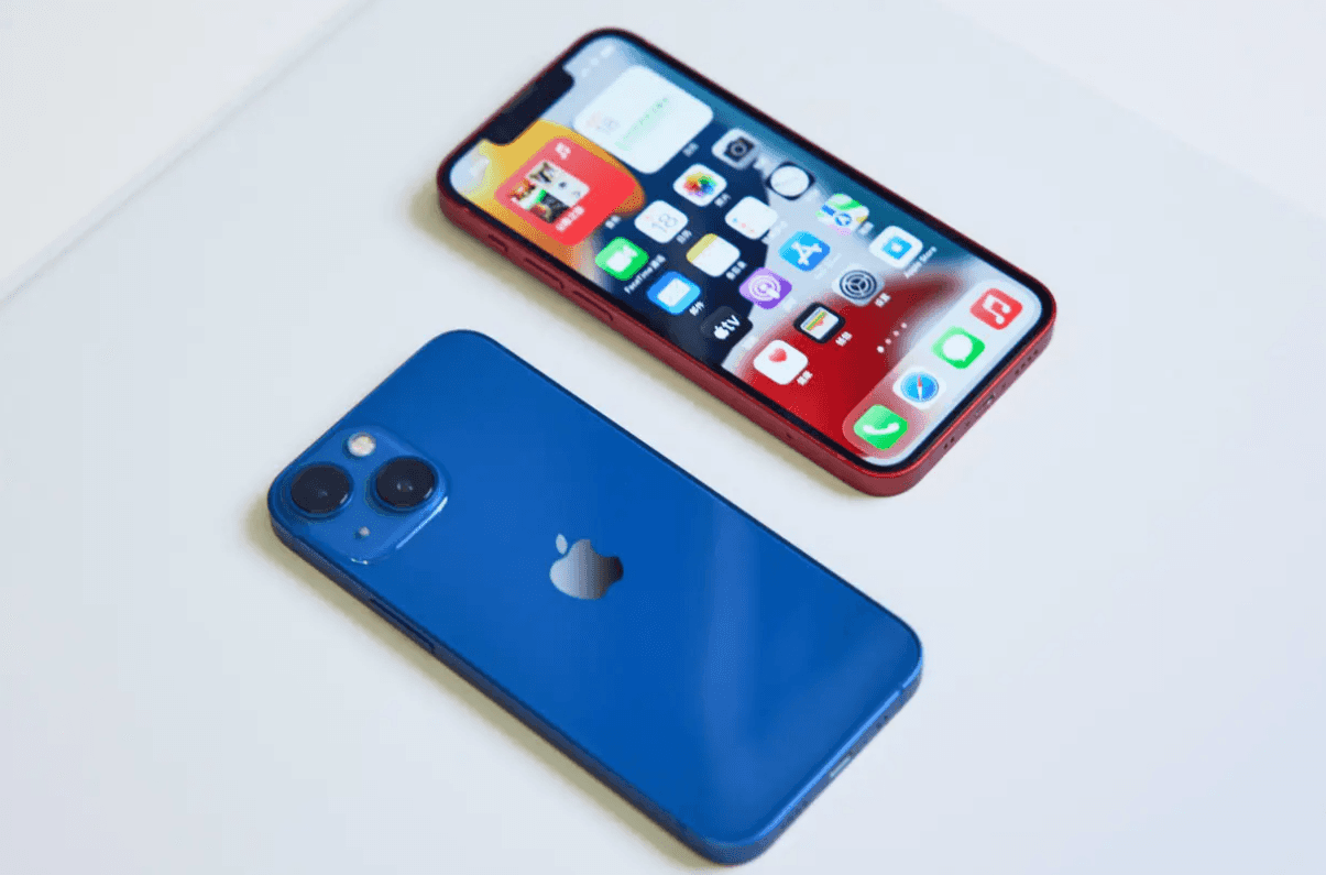 一旦iPhone降价,国产手机都得让路,iPhone13成618当之无愧销冠