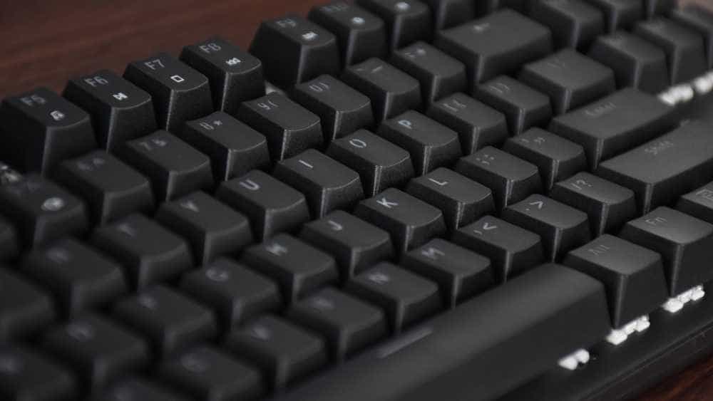 雷柏V500 Pro 87键:自研轴体加持,绚丽灯效点缀