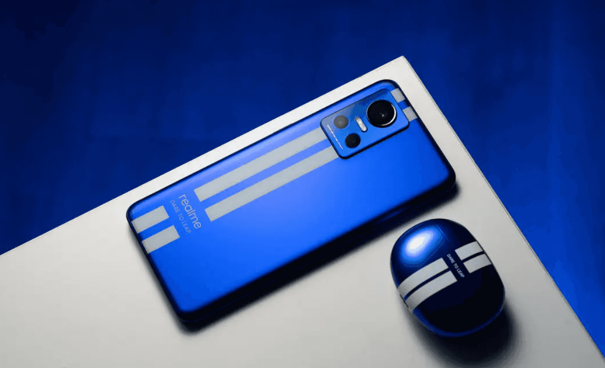 2000元价位段手机推荐，该有的配置都有，网友公认的超划算