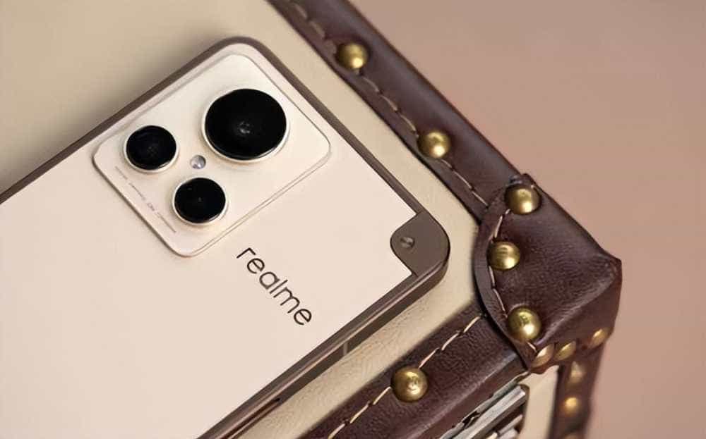 realme GT2大师探索版性价比超小米,是目前最便宜的骁龙8+手机