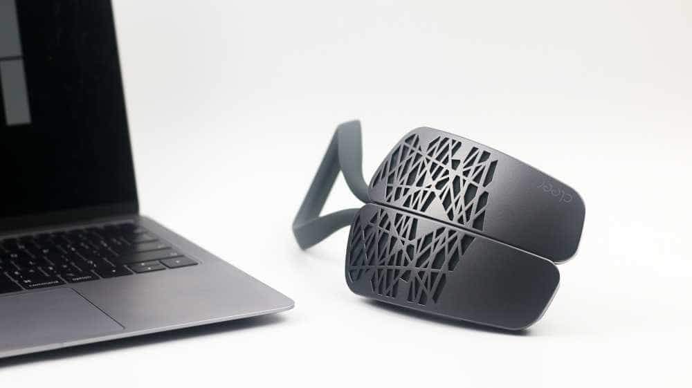 打开Cleer HALO无线颈戴音箱，就想得到有设计感还得体的它