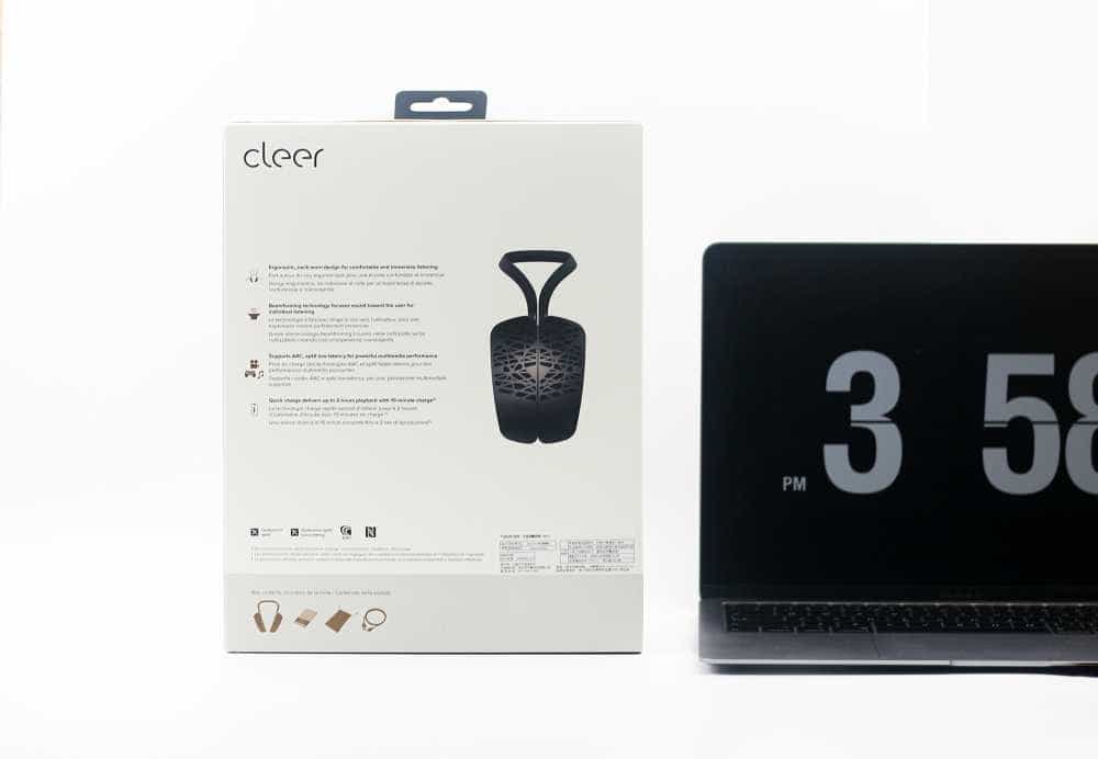 打开Cleer HALO无线颈戴音箱，就想得到有设计感还得体的它