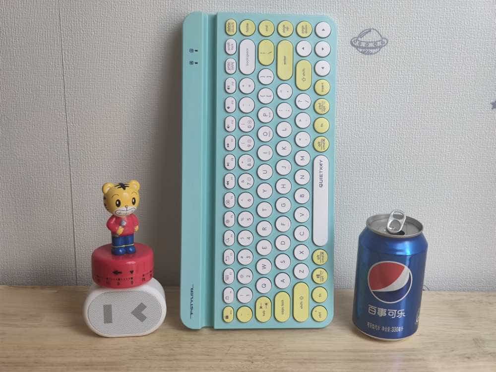 双飞燕新款FBK30键盘评测,静音降噪体验不错。