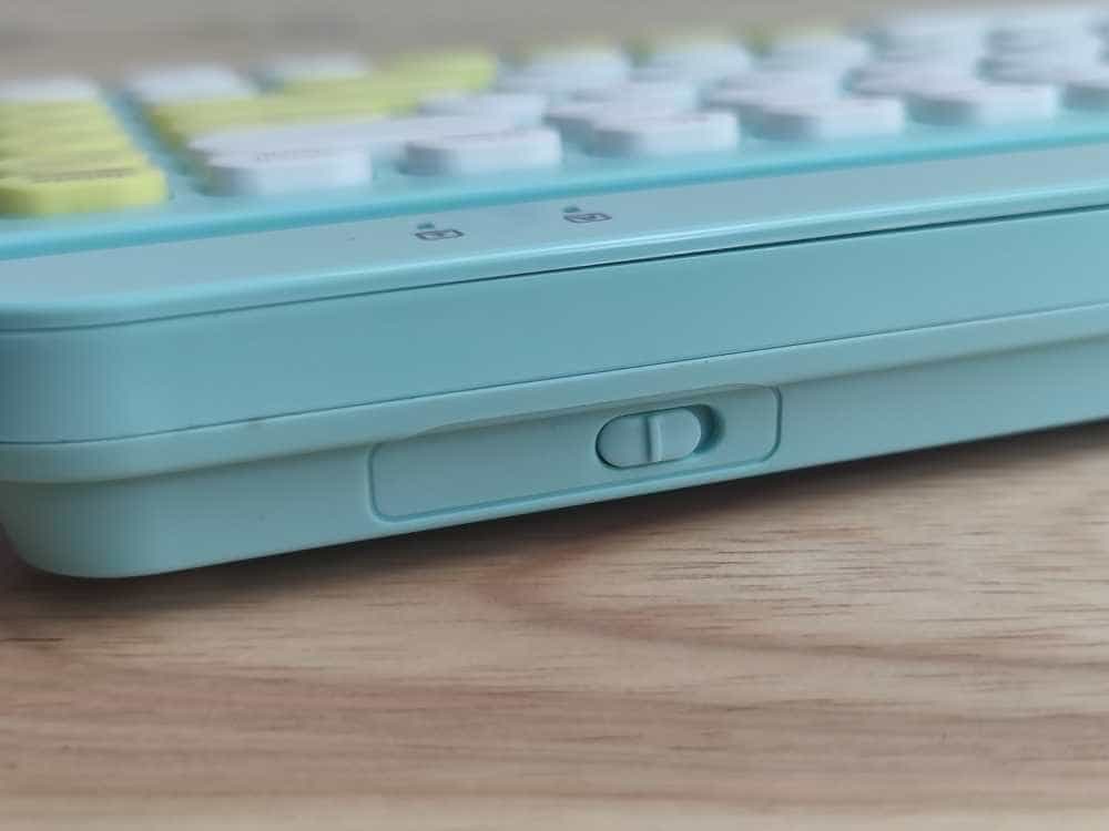 双飞燕新款FBK30键盘评测,静音降噪体验不错。