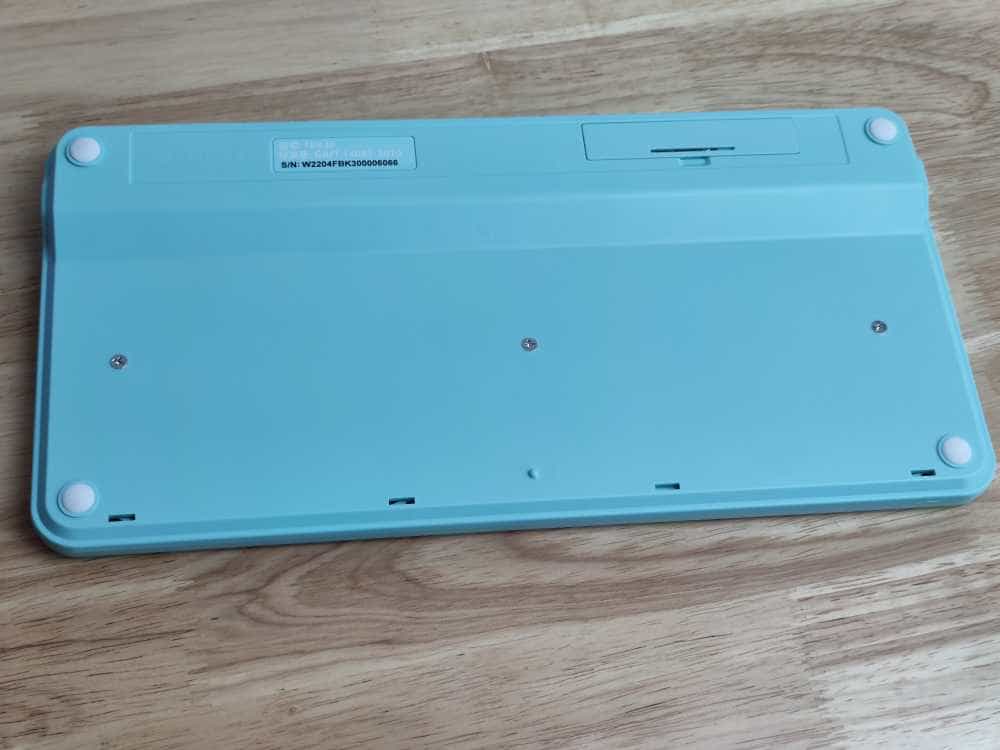 双飞燕新款FBK30键盘评测,静音降噪体验不错。