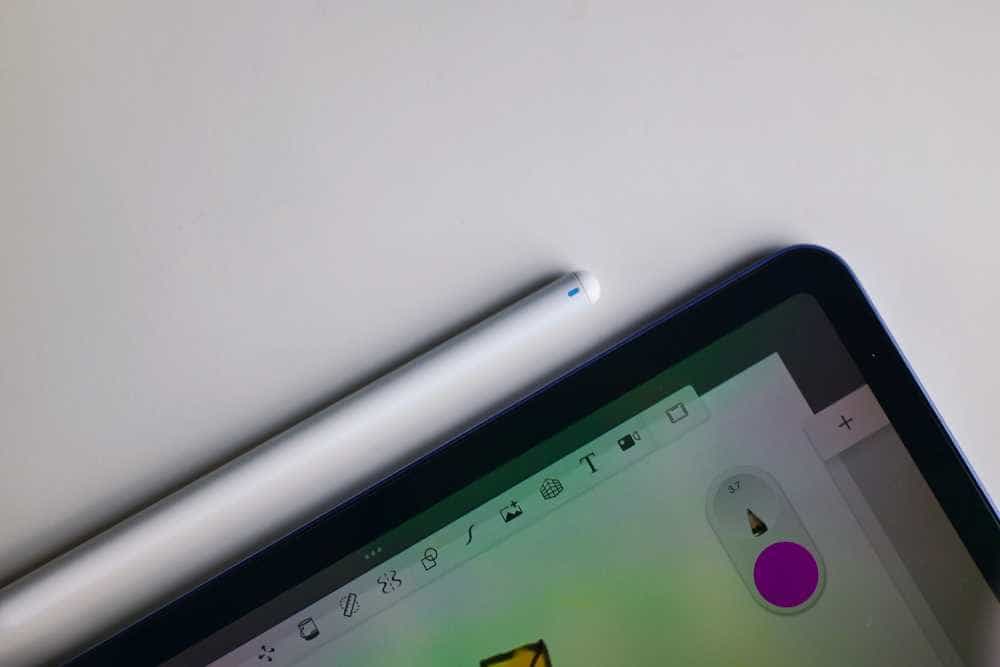 百元价位千元体验,体验南卡Pencil无线充版