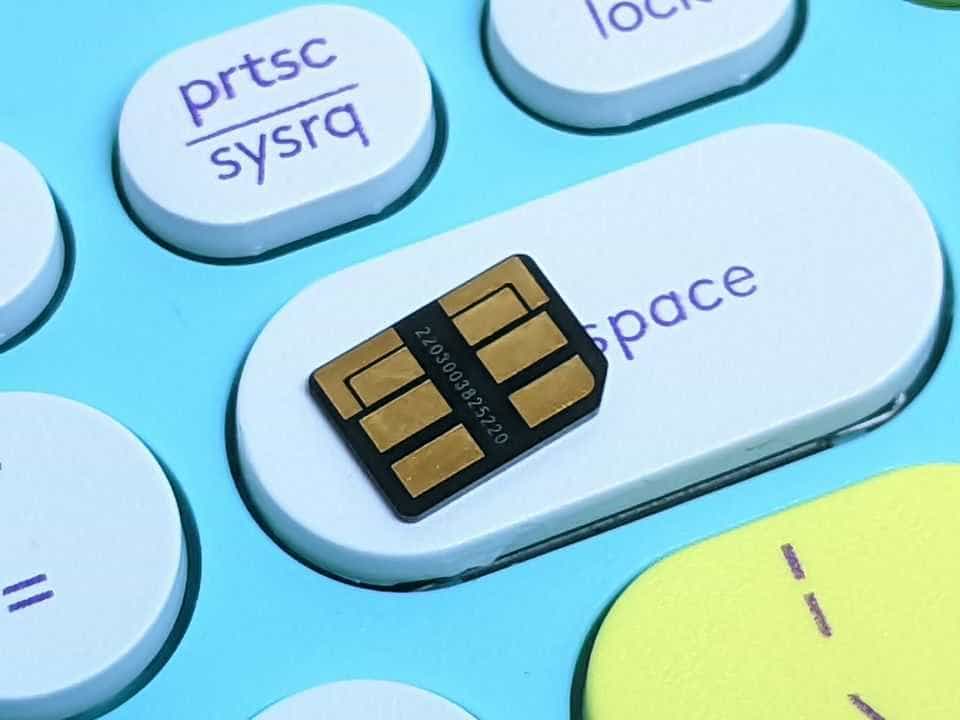 另辟蹊径:一张大华NM存储卡让用了2年的华为老手机再战几年!