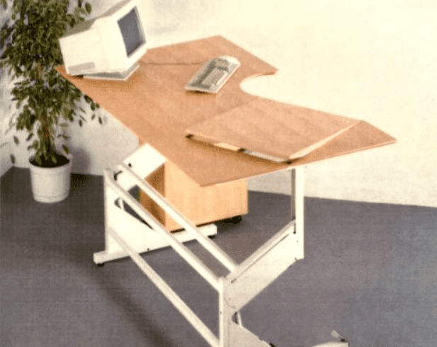 酷炫有型碳纤维纹理:无论办公还是电竞娱乐都非常合适的电动升降桌初体验!