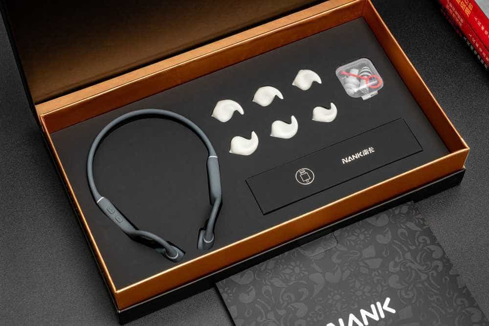 骨传导再现黑科技，佩感音质全面提升，南卡Runner Pro4评测