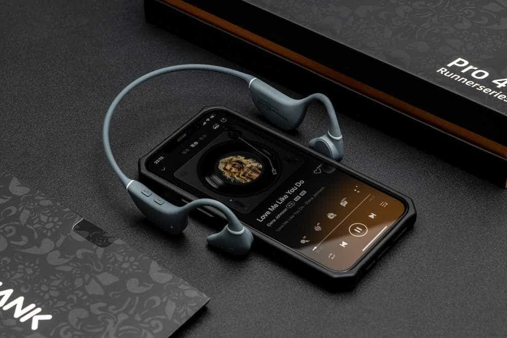 骨传导再现黑科技，佩感音质全面提升，南卡Runner Pro4评测