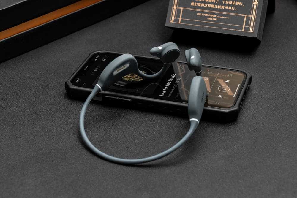 骨传导再现黑科技，佩感音质全面提升，南卡Runner Pro4评测