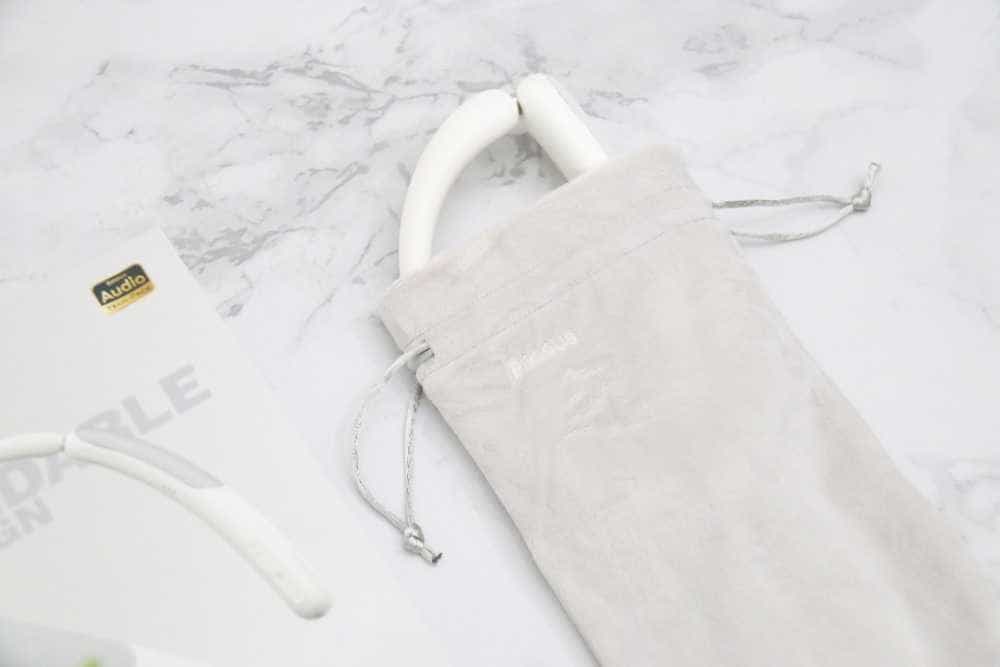 倍思N10挂脖穿戴式音箱评测,解放双耳,听音新潮流