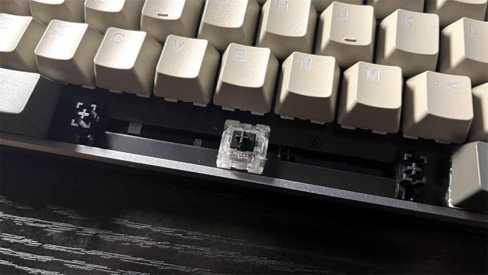 研究生的毕业利器-雷柏V700-8A多模无线机械键盘