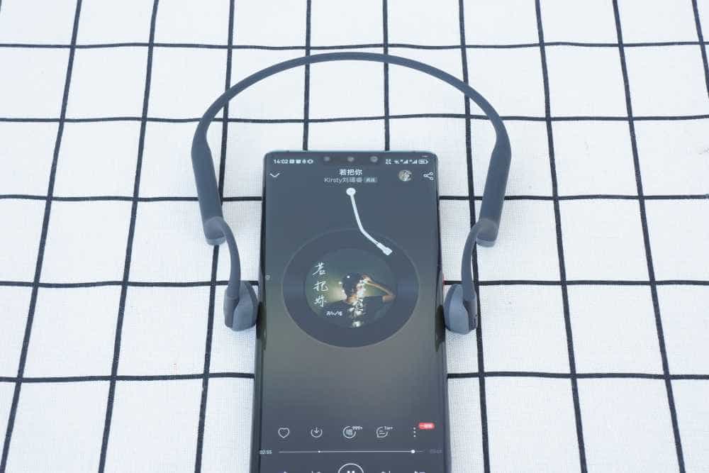 畅听无阻放肆跑步,小米骨传导耳机轻体验