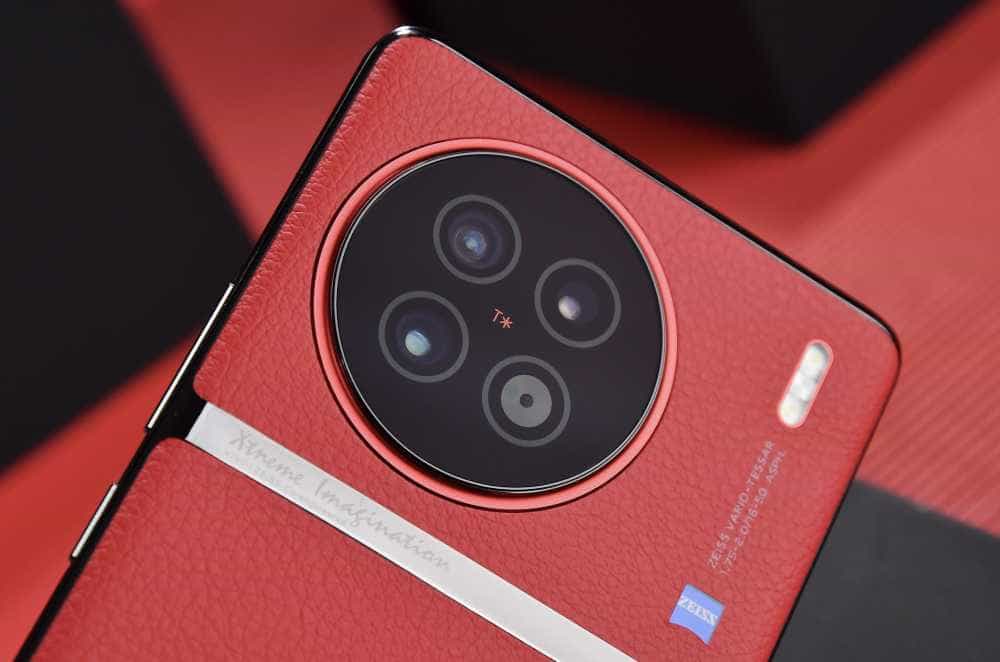 不是抢首发而是“强”首发,vivo X90系列的三款机型有什么区别?