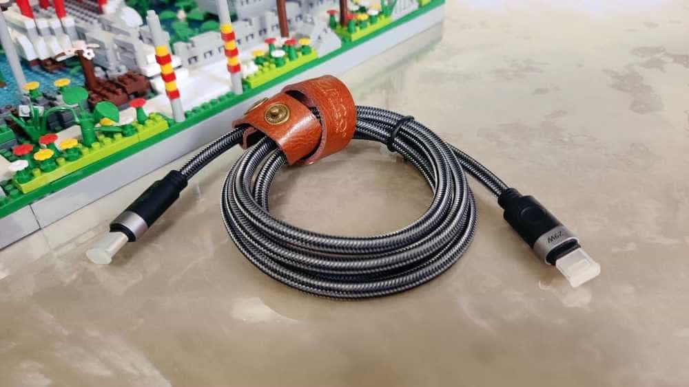 苹果30W线充套装,还得看ORICO M30C  Mini氮化镓充电器