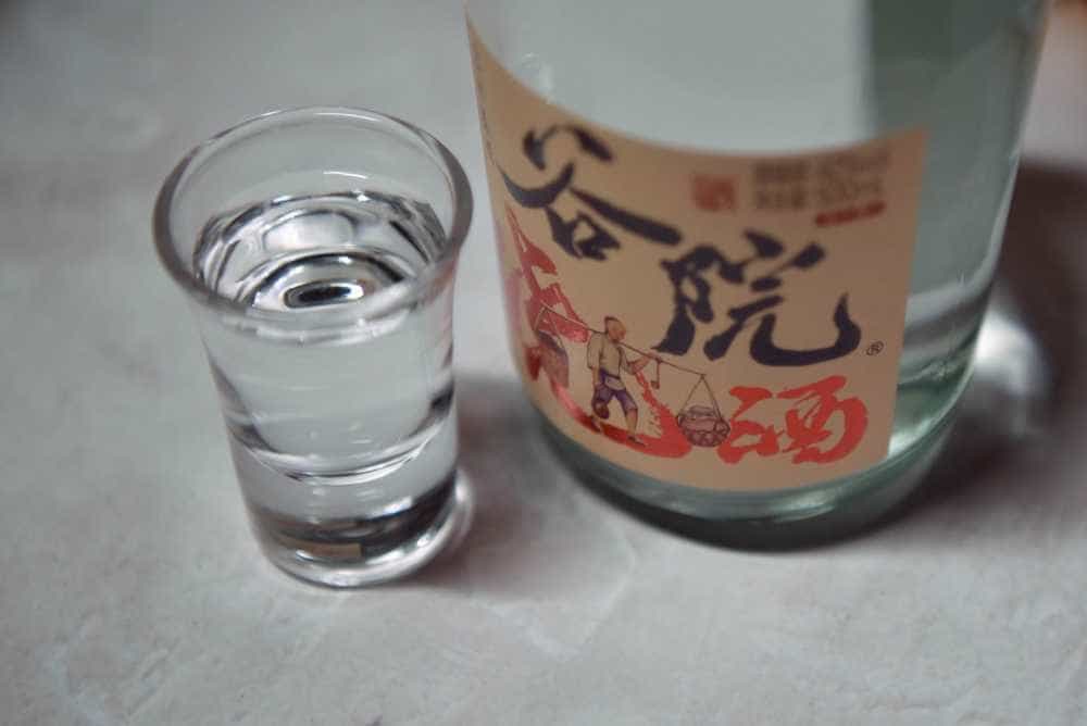 十几块钱的酒也要3年窖藏基酒打底?谷小酒谷院烧酒太卷了吧