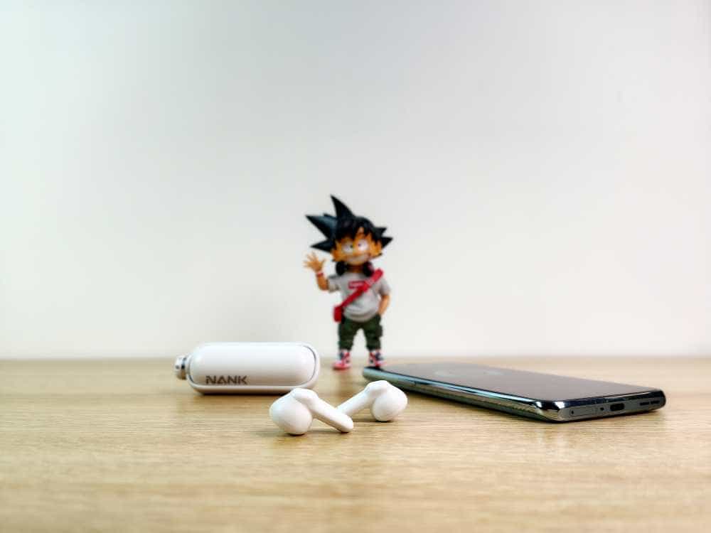 翻转睡眠舱造型,你一定没见过的精致蓝牙耳机,南卡小音舱体验