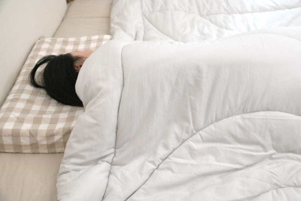 一默太空被睡眠体验:轻盈蓬松,舒适暖和,快速入睡