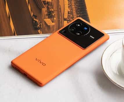 双11别花冤枉钱，买不起iPhone14没关系，三千元档的这三款手机同样很香