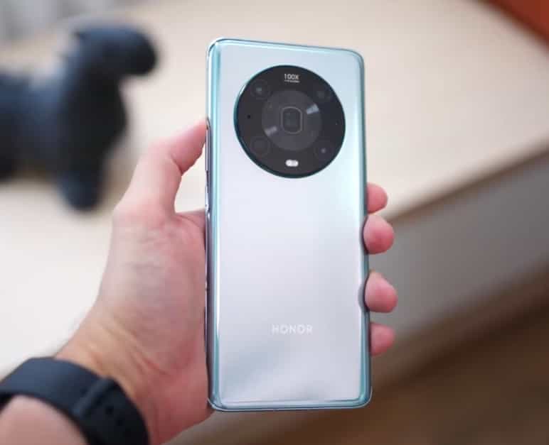 同品牌的千元机与旗舰机,价格相差悬殊,差距究竟在哪?