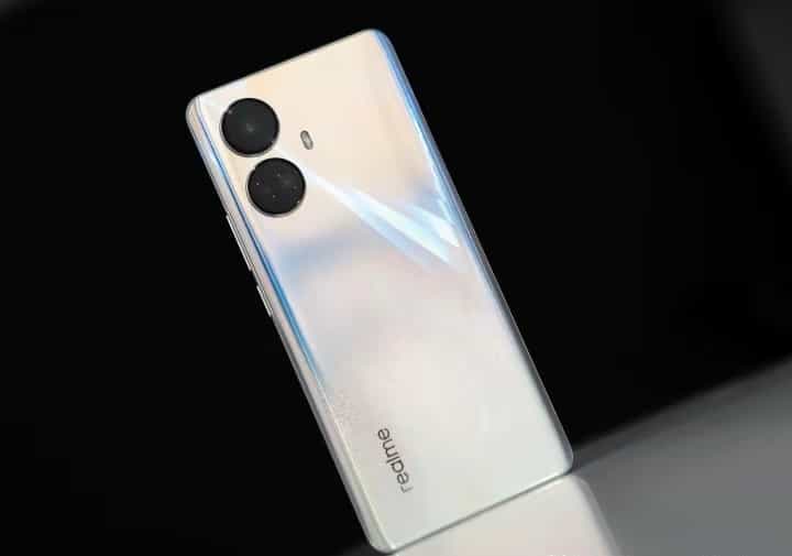 千元价位被严重低估的一款优质手机,旗舰护眼曲屏,仅需1699元起