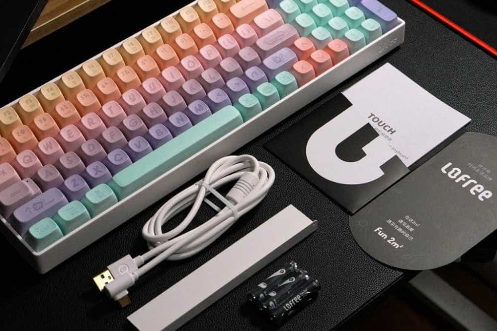 洛斐小翘棉花糖无线机械键盘:软软的、萌萌哒,少女至爱!