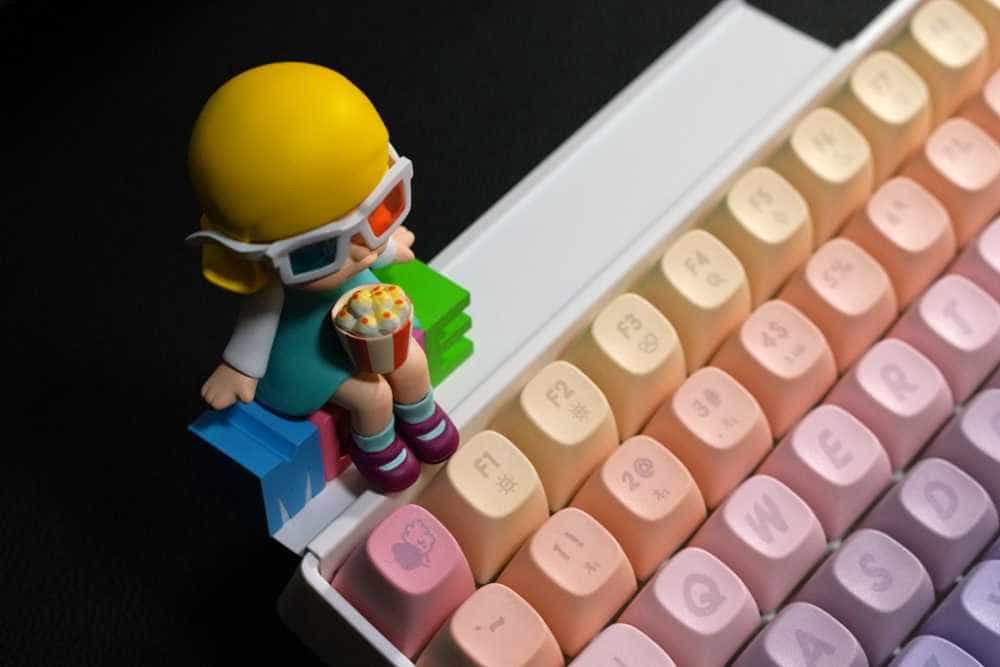 洛斐小翘棉花糖无线机械键盘:软软的、萌萌哒,少女至爱!