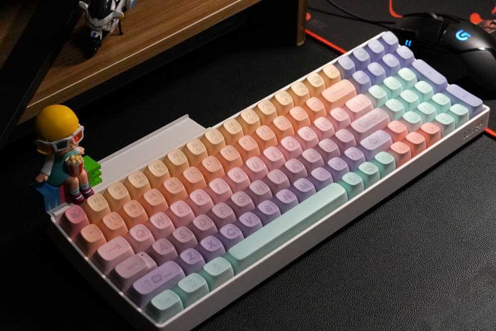 洛斐小翘棉花糖无线机械键盘:软软的、萌萌哒,少女至爱!