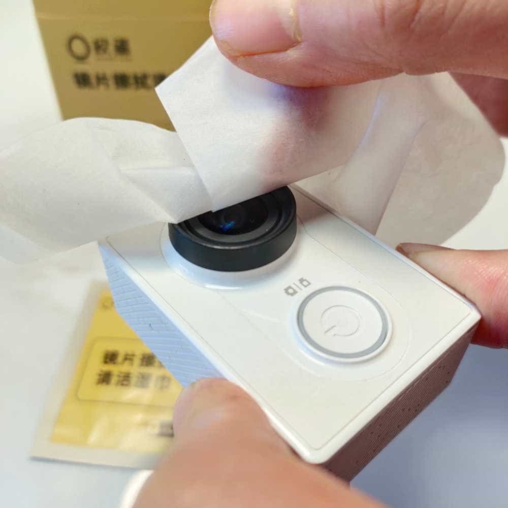 除污祛渍灭菌三效合一，随身便携呵护镜片