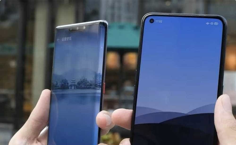 什么样的屏幕更受用户喜爱?直屏VS曲屏,你会怎么选?