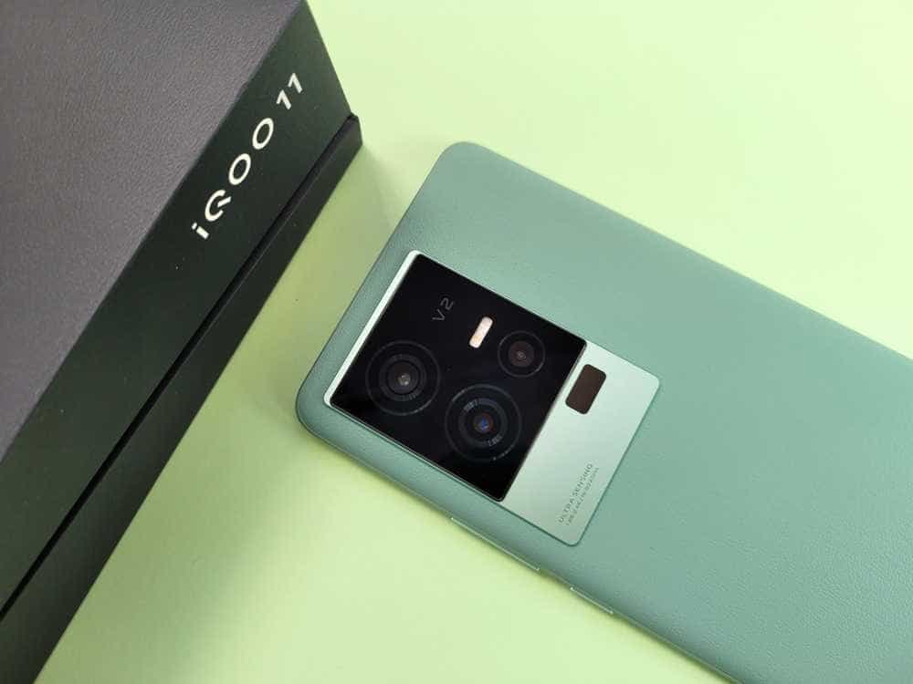 旗舰机里的全能电竞者,iQOO 11 顶配版上手体验