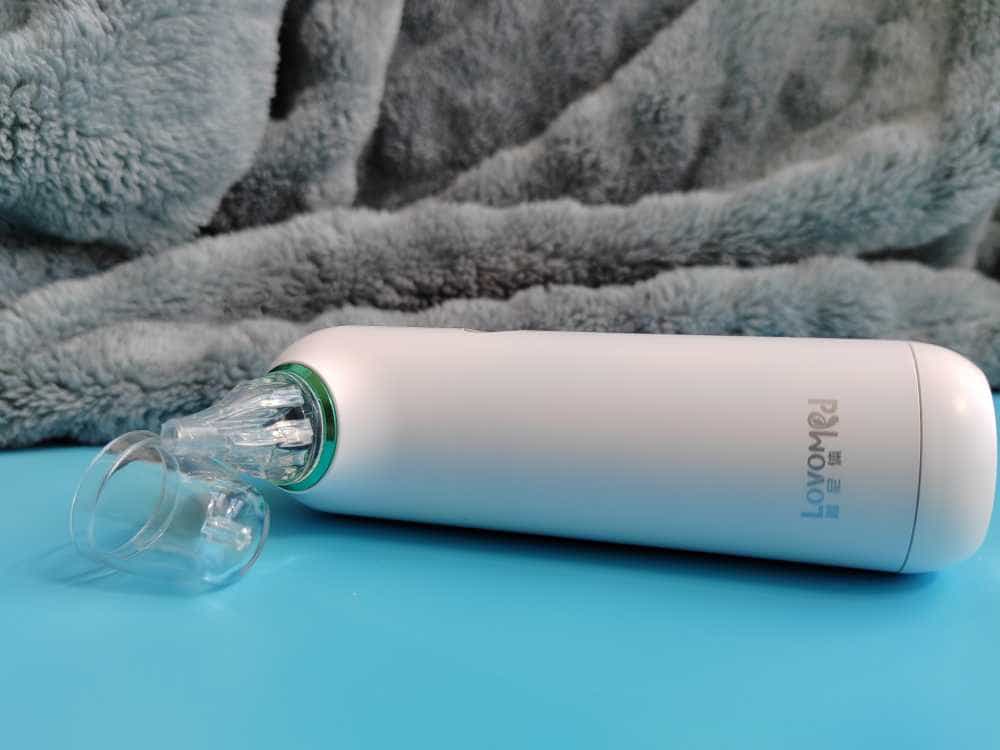 孩子洗头就怕耳朵进水，有没有一款产品能帮到宝爸宝妈们解决这个难题呢？