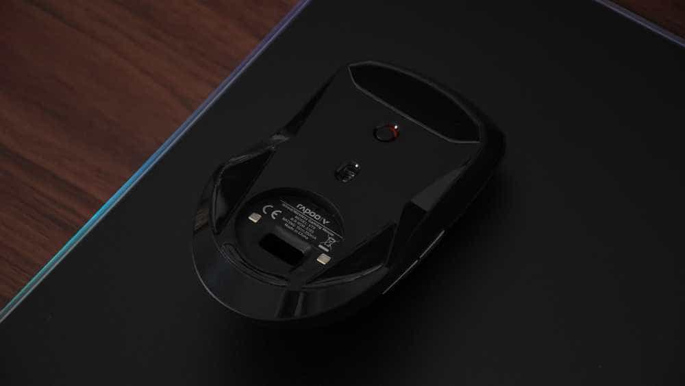 雷柏VT9双模无线游戏鼠标：78克轻巧机身，V+无线游戏技术加持