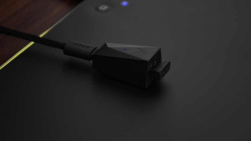 雷柏VT9双模无线游戏鼠标：78克轻巧机身，V+无线游戏技术加持