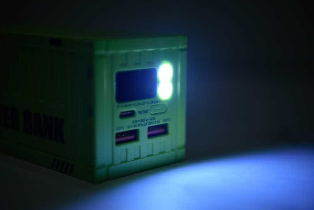 大，就是够用！20000mAh的安心——WOPOW沃品充电宝体验