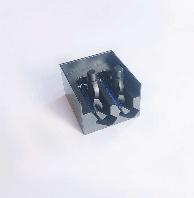 男人精致的仪式感，焕醒星洞小飞碟手动剃须刀还是恋爱助攻？