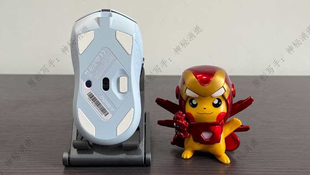 无感延迟、轻灵微操、对称设计、酷炫灯效-雷柏V300W有线无线双模RGB游戏鼠标评测指南