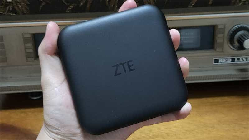 上能支持4K,下能兼容老旧:中兴Z4 Pro智能语音机顶盒